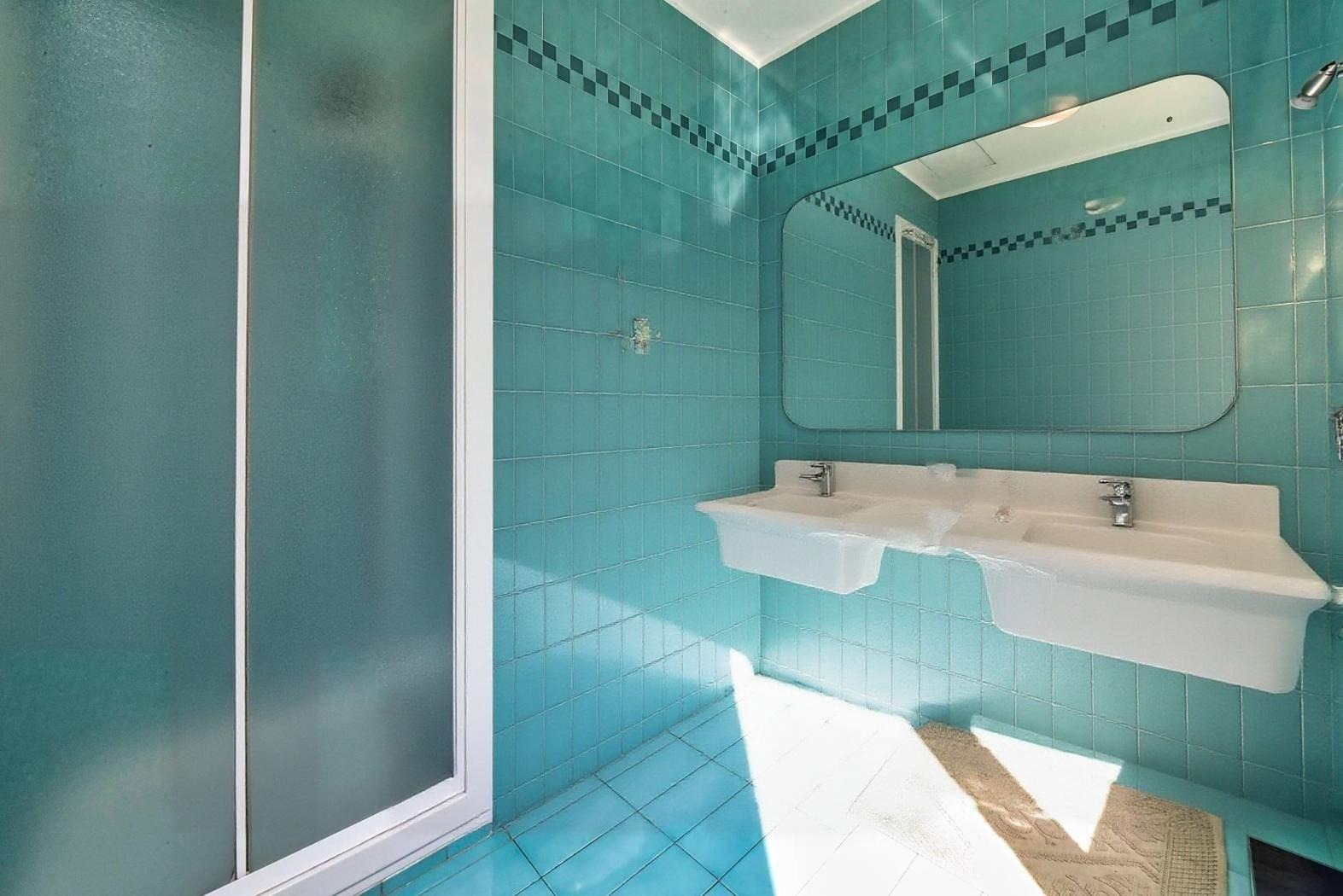 Monza Desio satılık villa – Bagno