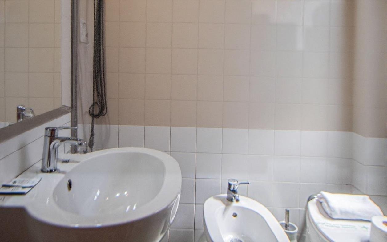 Roma’da Gregorio VII – Piccolomini satılık stüdyo daire – Bagno