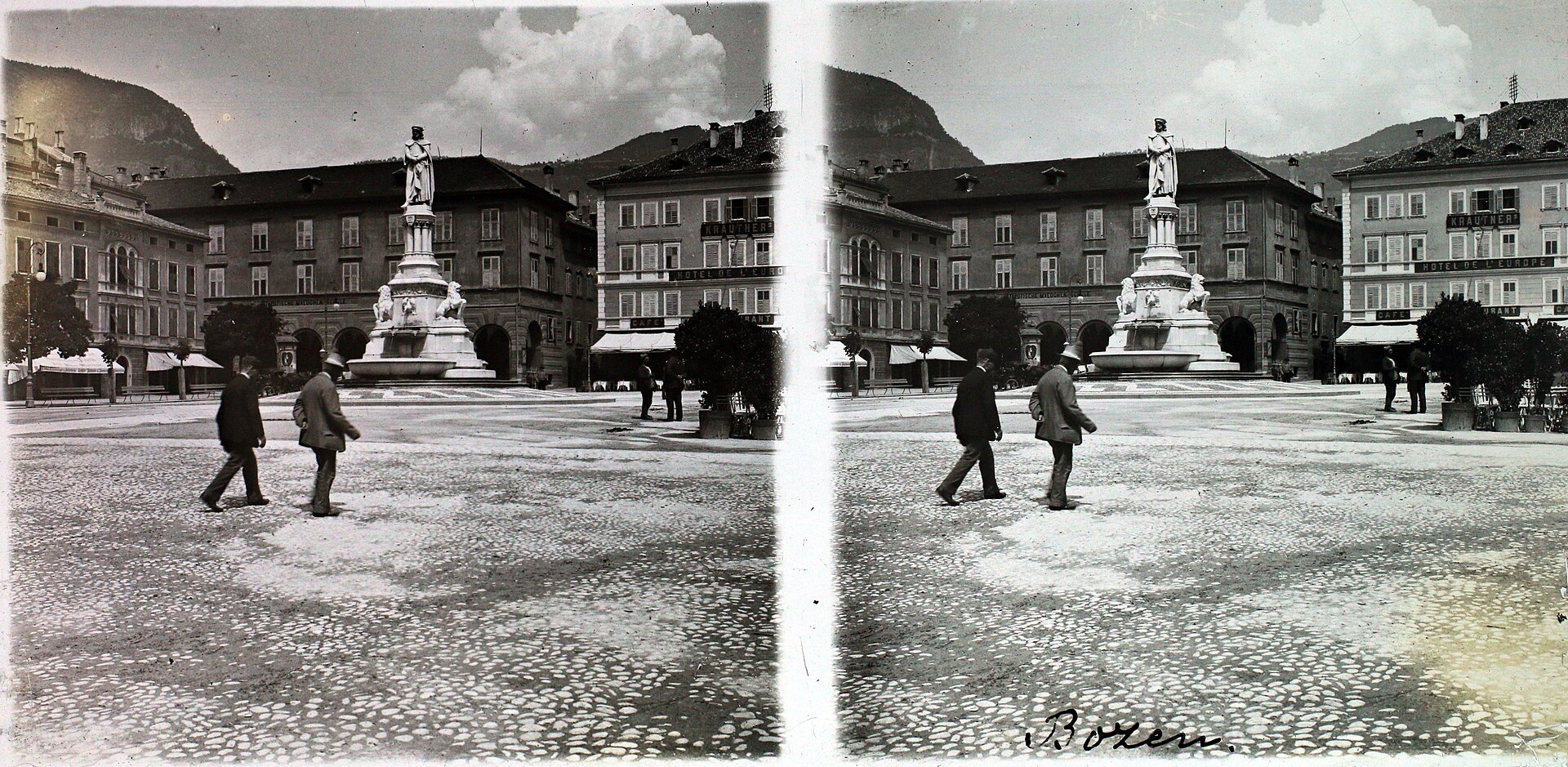 Via dei Portici