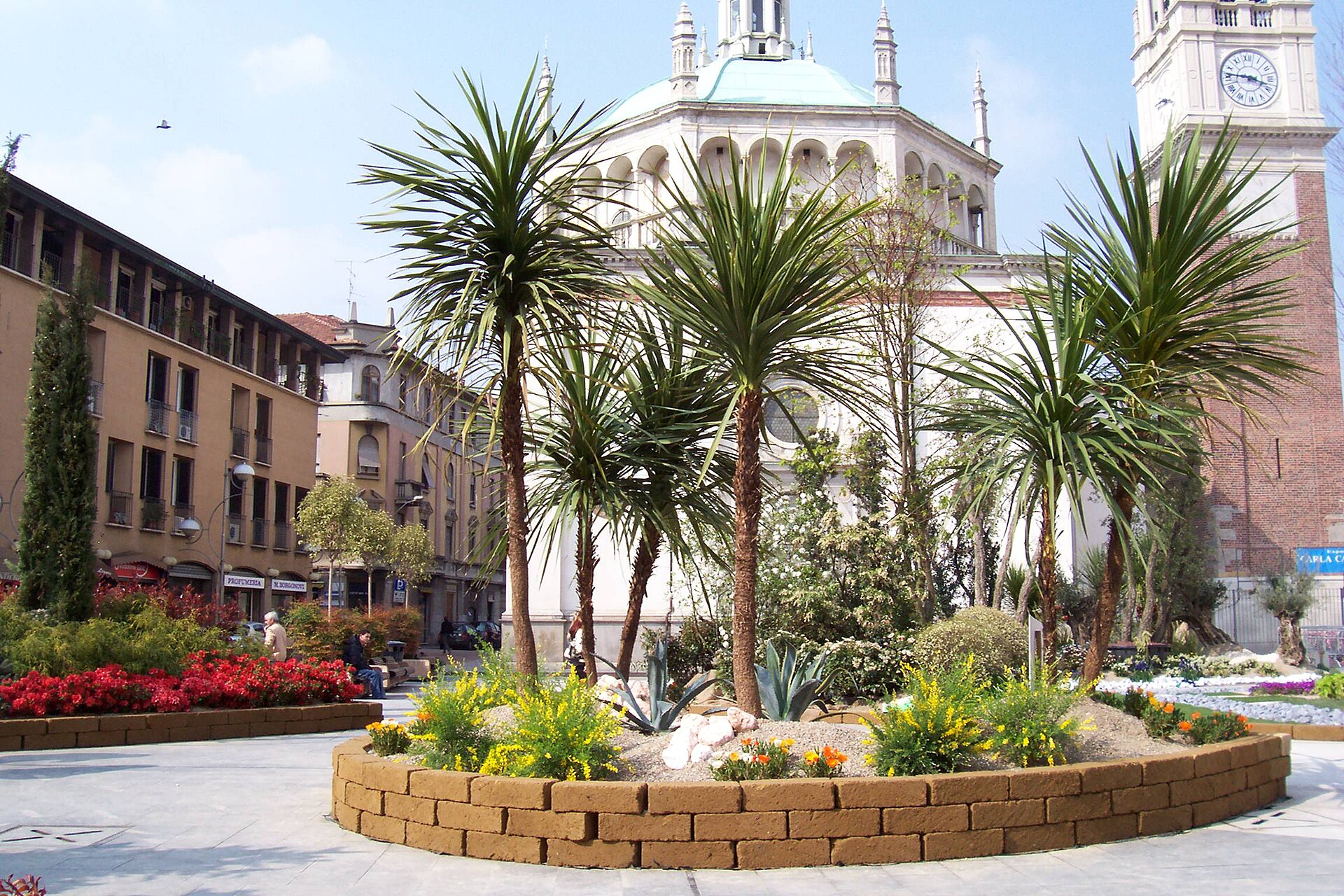 Busto Arsizio piazza veya katedral çevresi