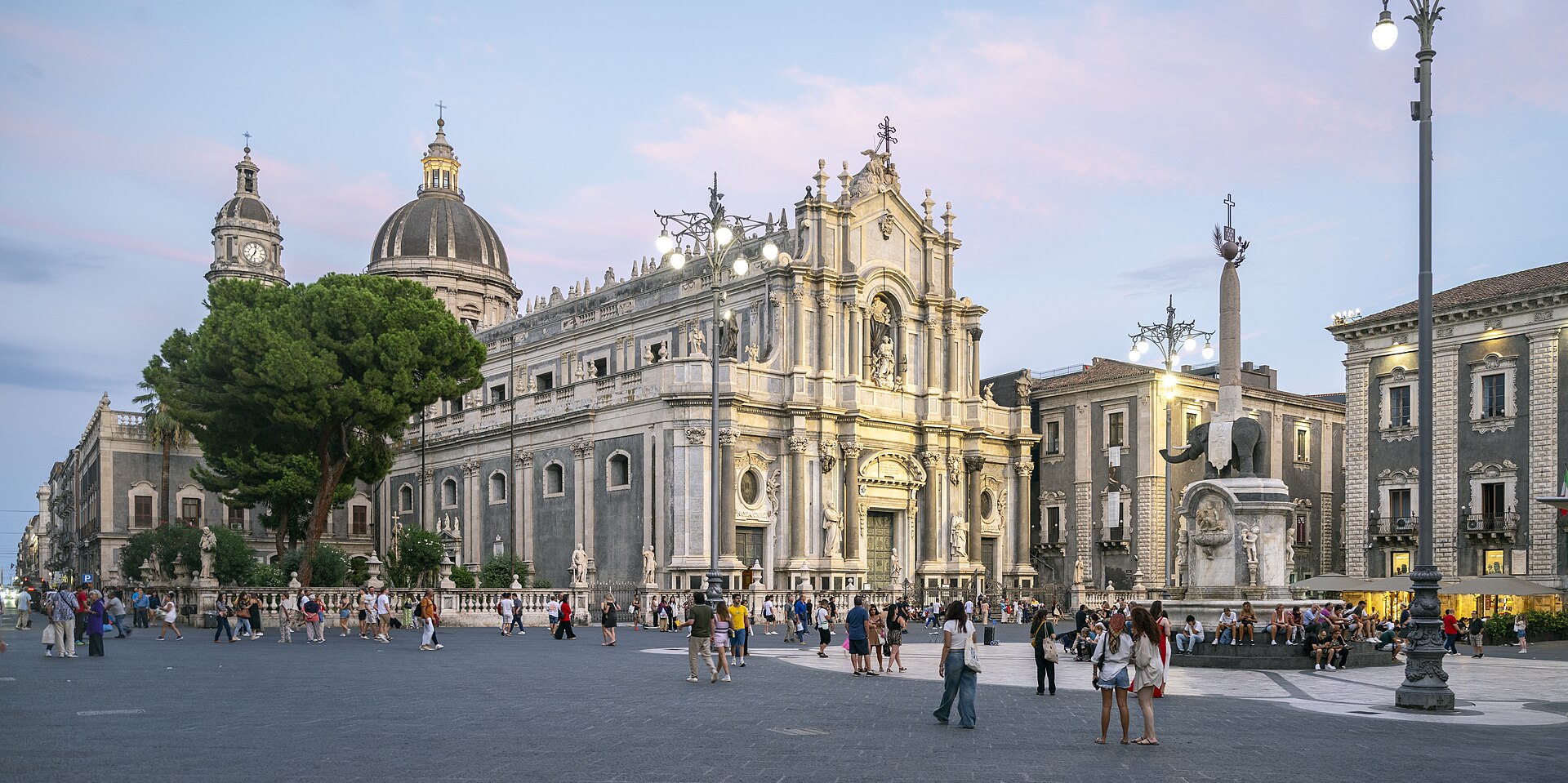 Katanya (Catania) Katedrali