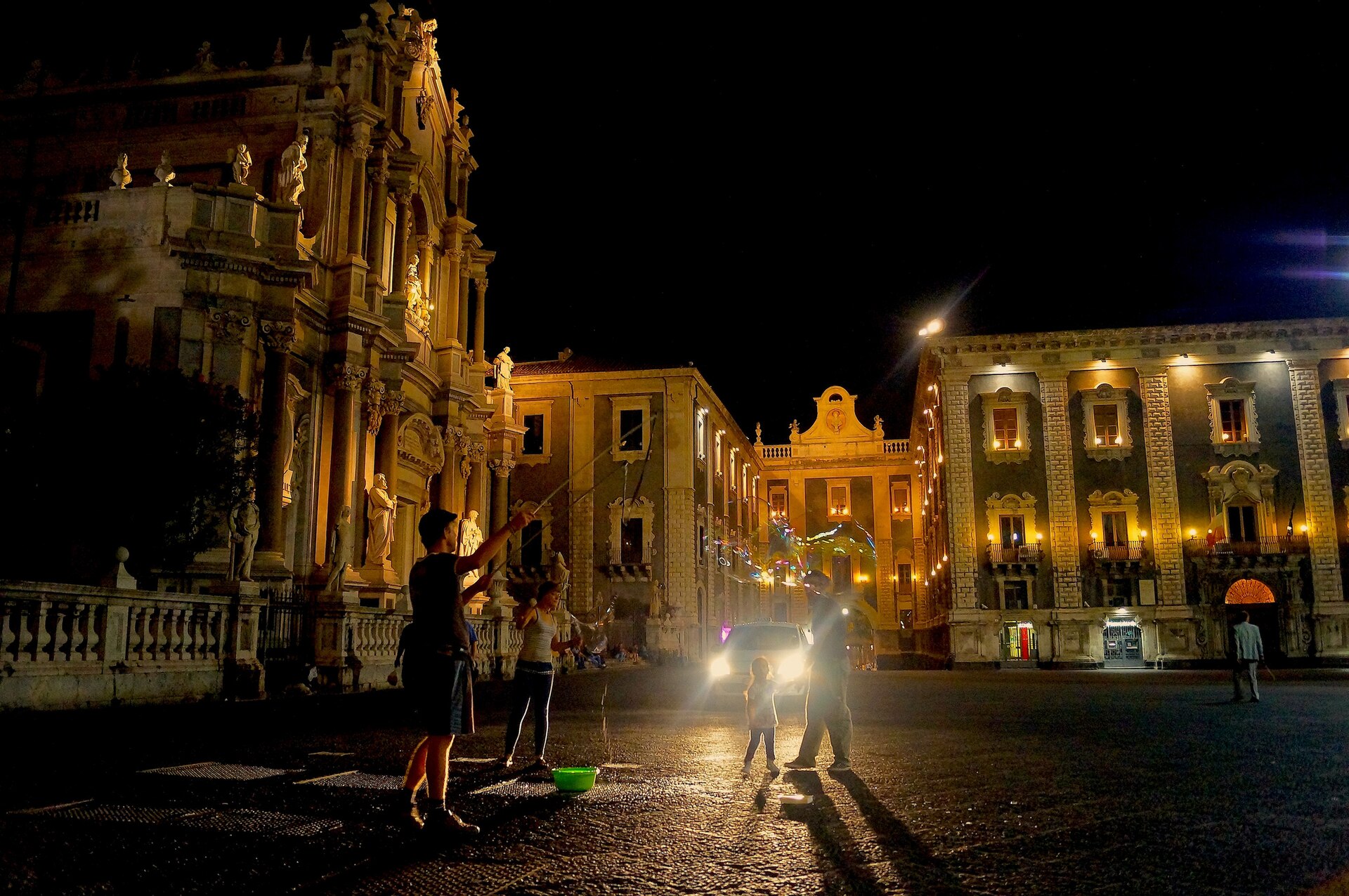 Catania limanı veya tarihi çarşı çevresi