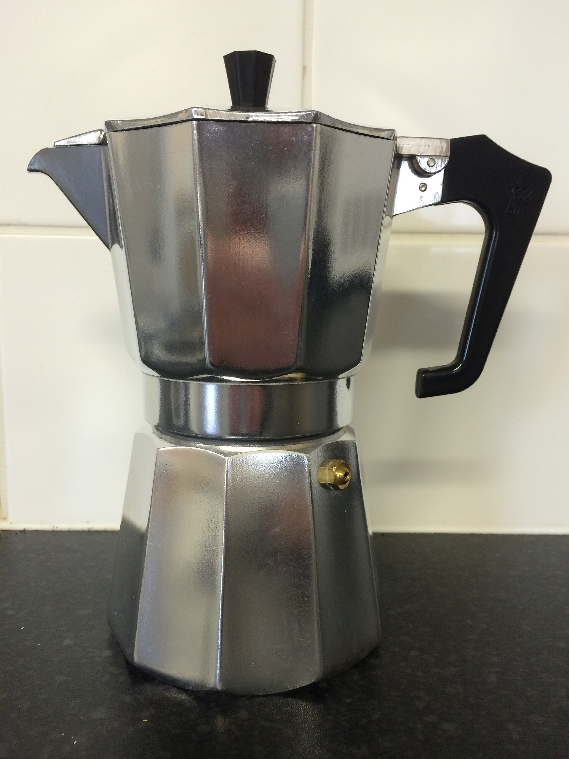 Crema tabakalı İtalyan espresso fincanı