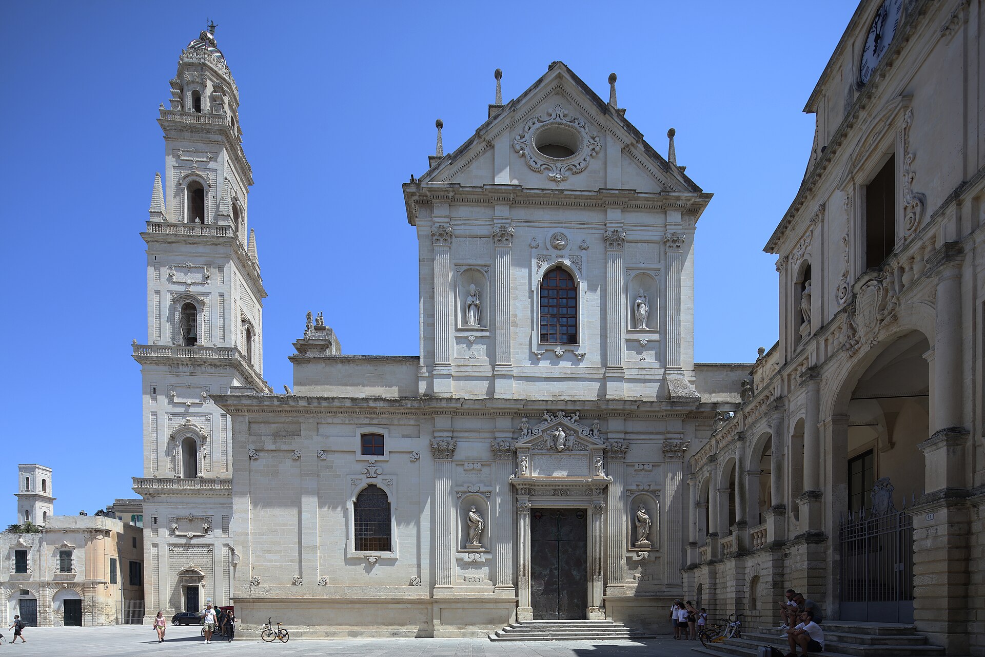 Lecce tarihi merkez ve emlak dokusu