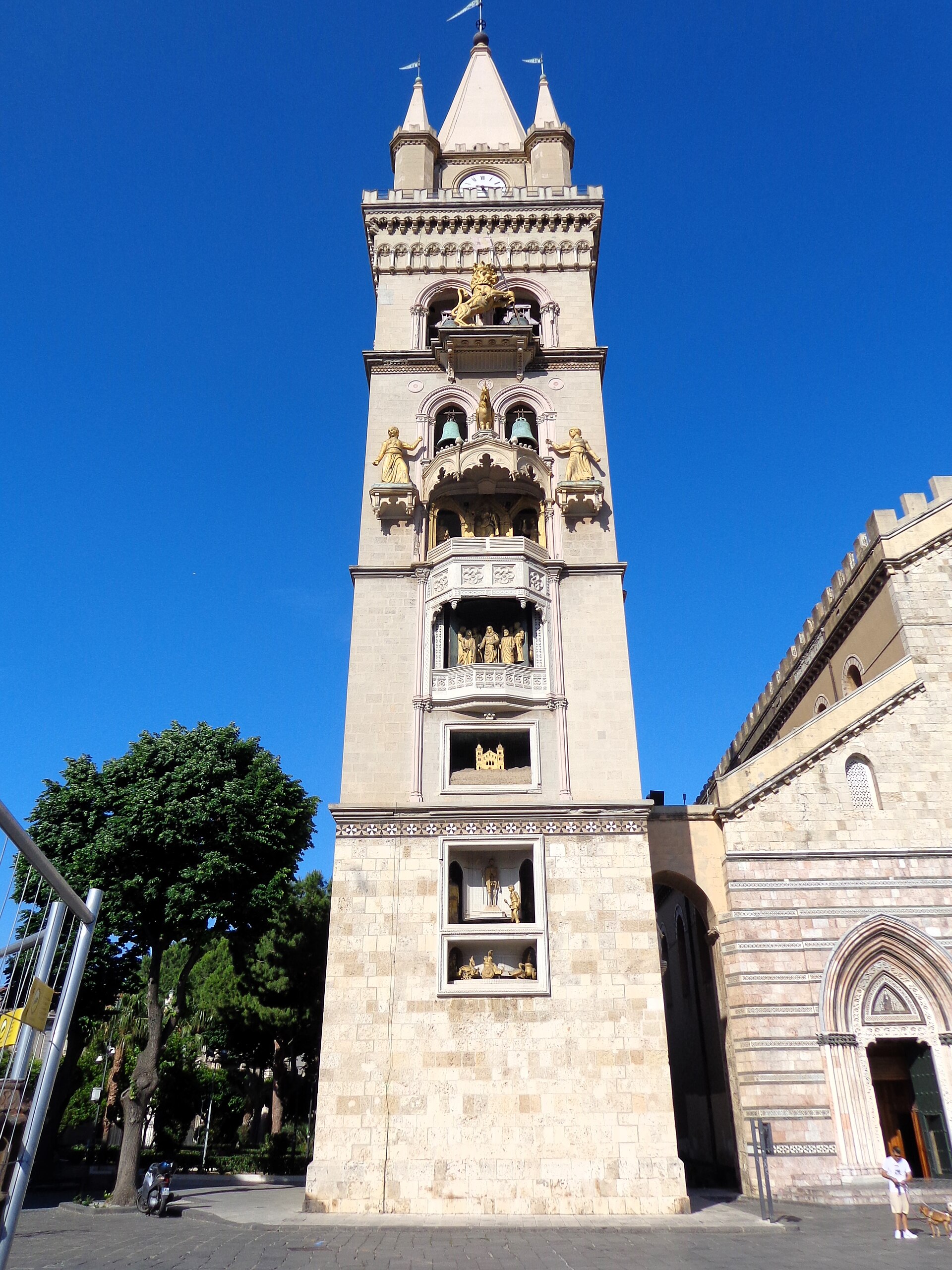 Messina Boğazı veya liman