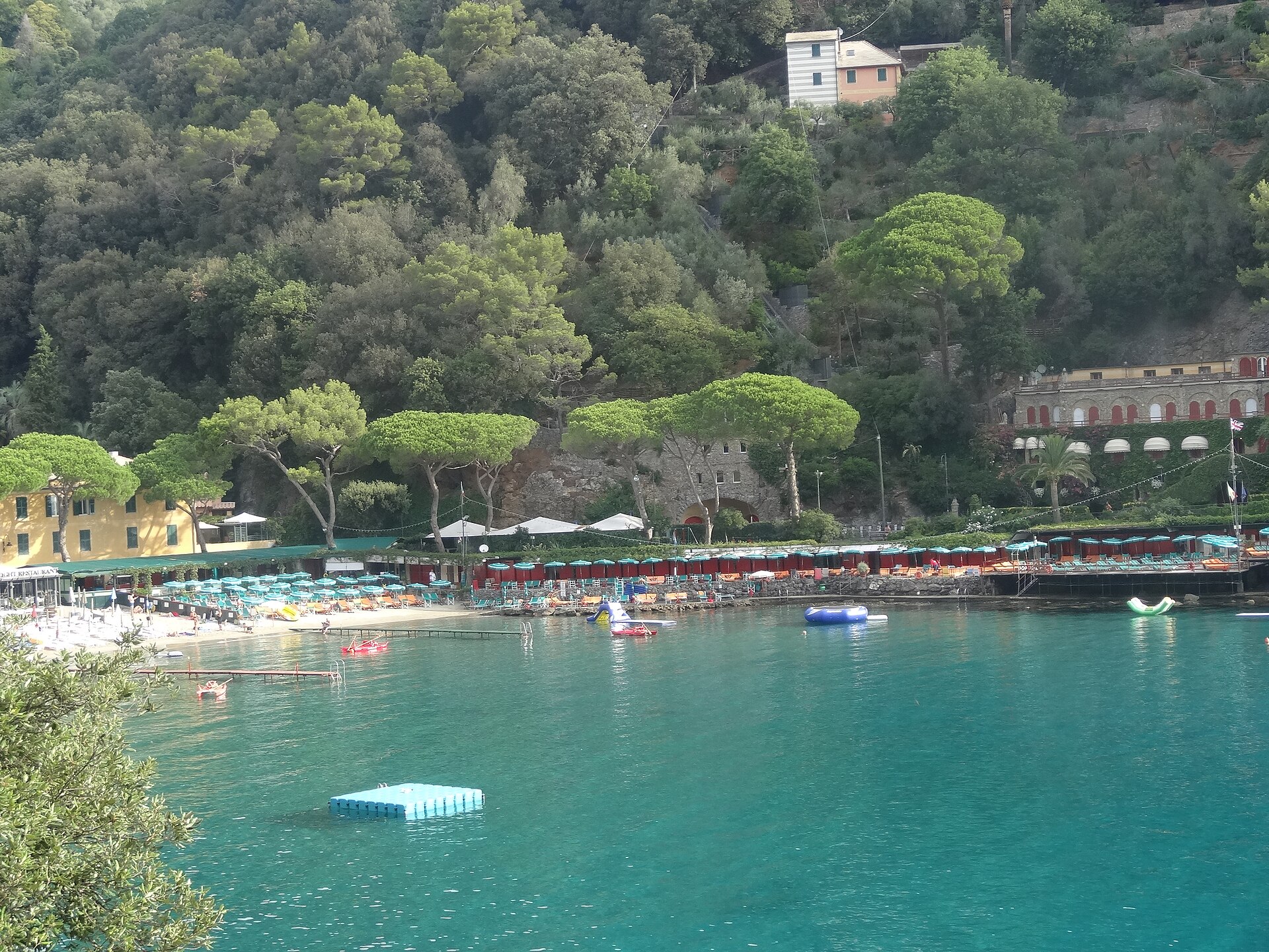 Paraggi plajı