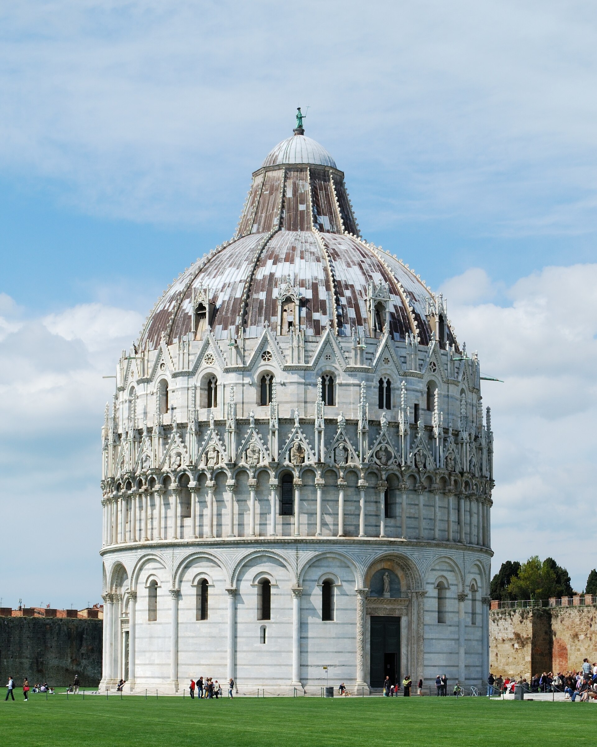 Pisa Vaftizhanesi