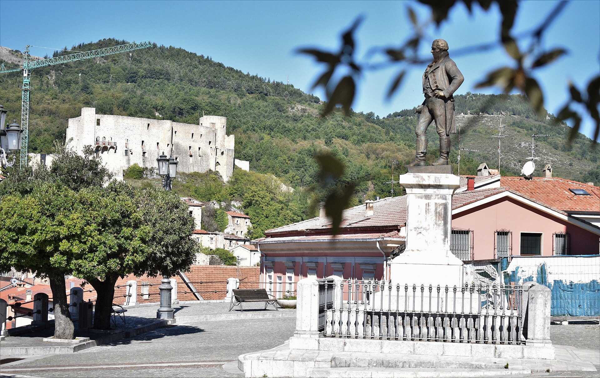 Trieste Piazza Unità ve ticaret merkezi