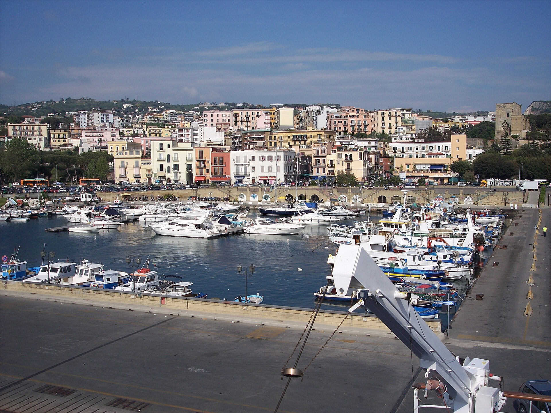 Pozzuoli liman