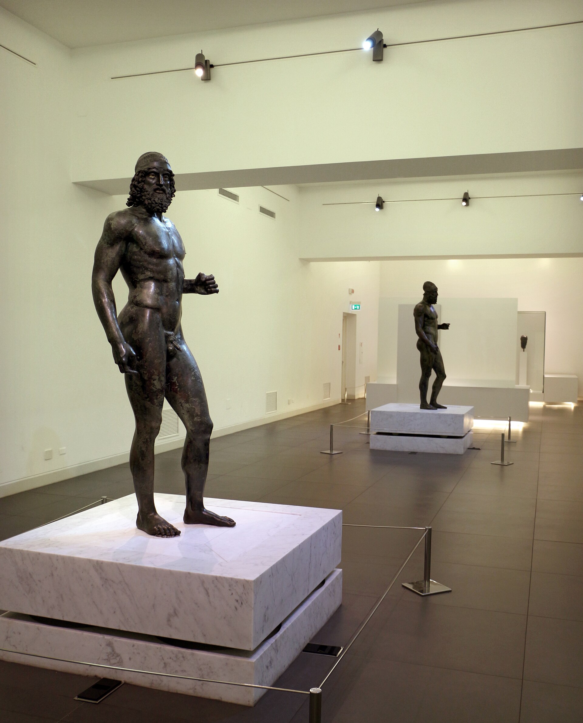 Riace bronzları